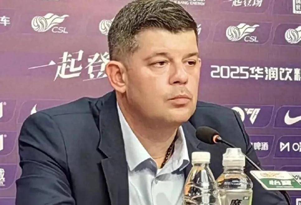 南锡力克一个强劲对手，取得令人惊叹的胜利的简单介绍
